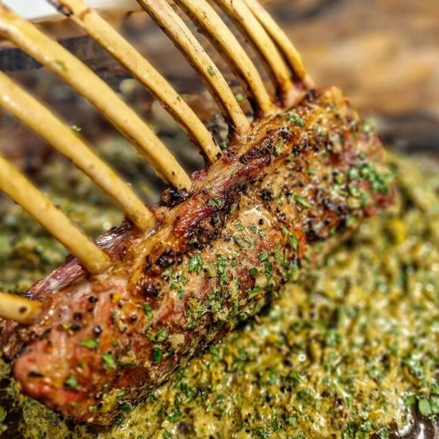 One lamb rack serves 3-4 they say, yeah whatever 😂

My foodie in crime @shekyeo is in Margaret River for the weekend, so not entirely my fault. 

Lamb rack share board... for 1. Served with a mustard, caper and whisky board dressing and some wedges. So quick and easy yet so bloody tasty.

.
.
.
.
.
.

#lambrack #weber #bbqporn #lamblollipops #lamblovers #meatlover #dinnerforone #platterforyou